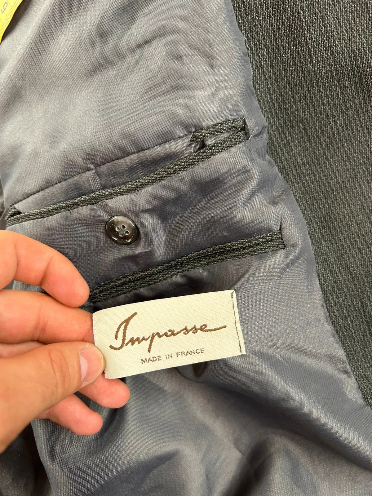 Zwarte impasse blazer in kostuumstijl gemaakt in Frankrijk van wol – photo 12